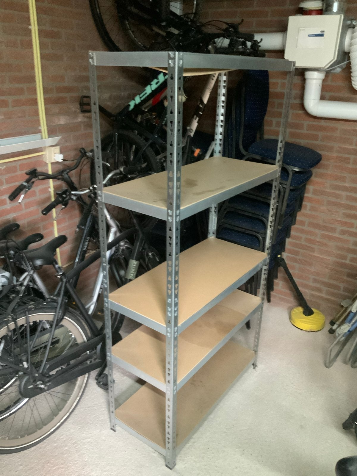 Metalen opbergrek met 4 planken, Ophalen, Gebruikt