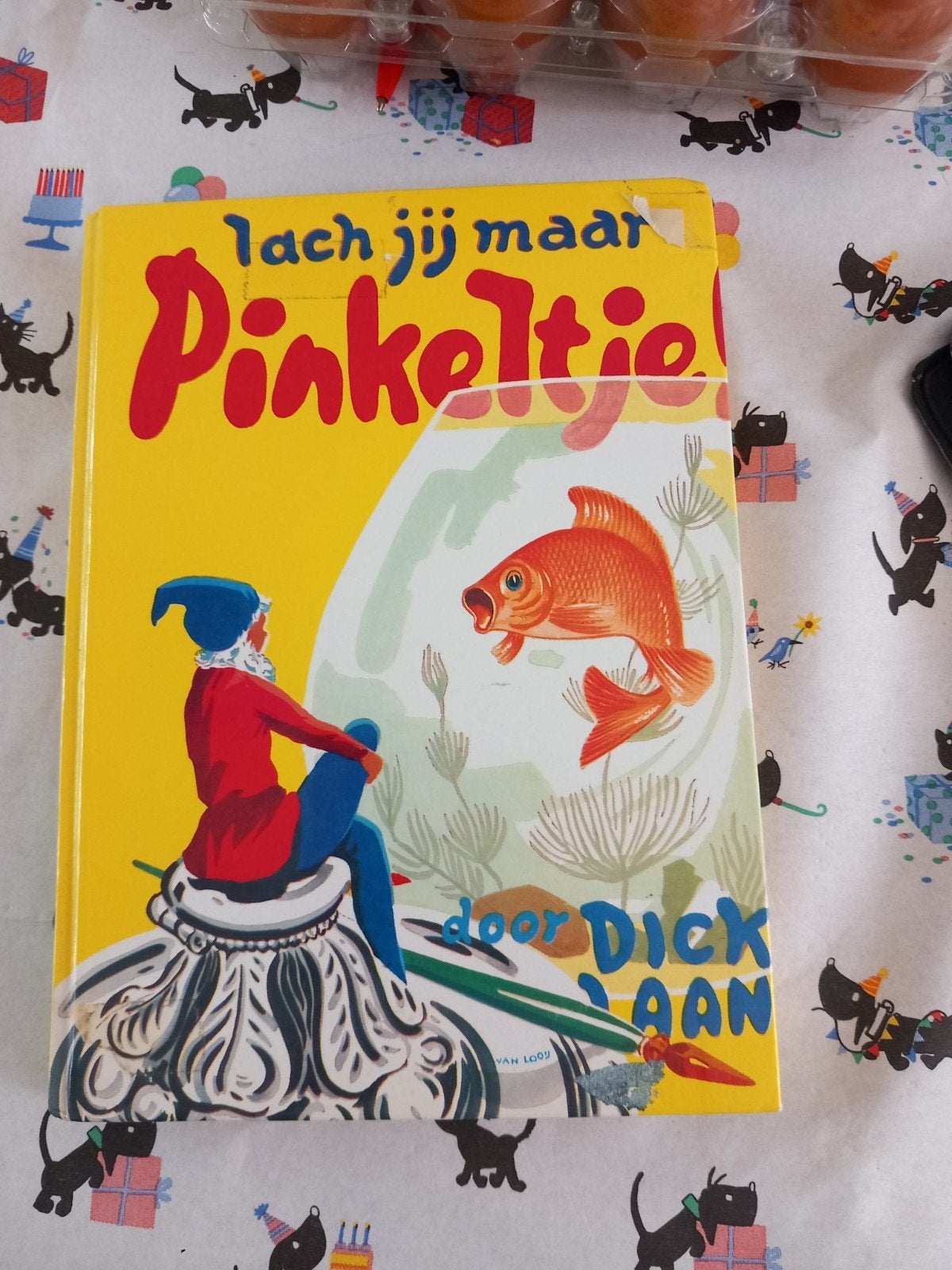 Oud Pinkeltje boek: Lach jij maar Pinkeltje!, Boeken, Kinderboeken | Jeugd | onder 10 jaar, Ophalen of Verzenden, Gelezen, Dick Laan