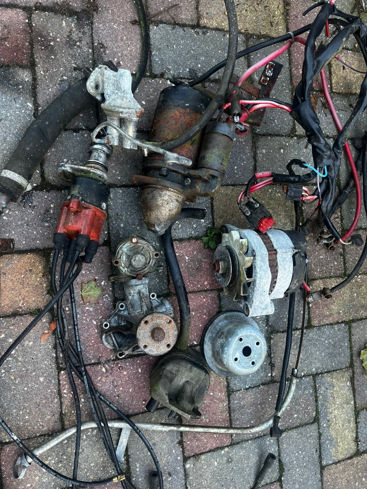 Veel volvo penta aq onderdelen, Ophalen of Verzenden, Zo goed als nieuw, Motor en Techniek, Motorboot