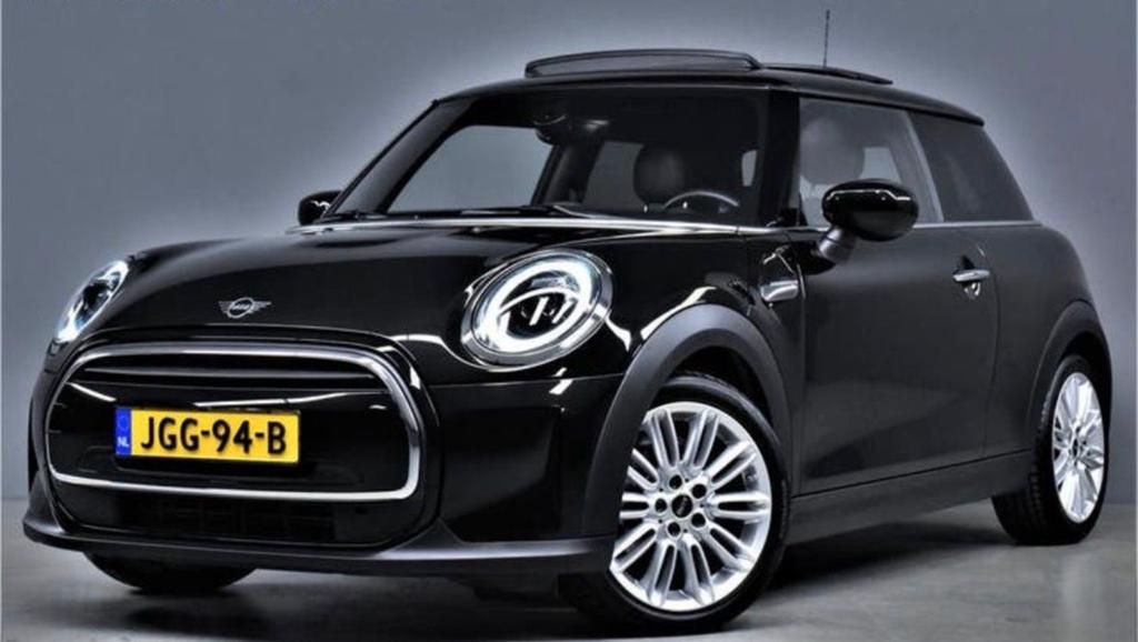 Mini 3-deurs (f56) 1.5 136pk 2021 Zwart Pano, Auto's, Mini, Voorwielaandrijving, 136 pk, 4 stoelen, Zwart