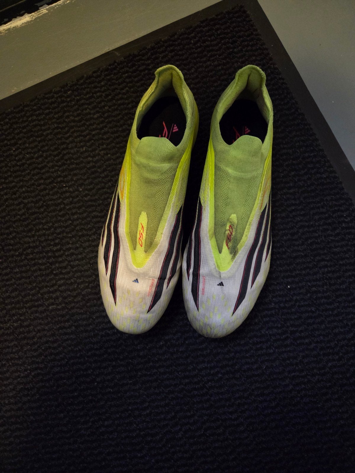 F50 heren voetbalschoenen maat 44 zien er nog goed uit, Maat L, Ophalen of Verzenden, Schoenen