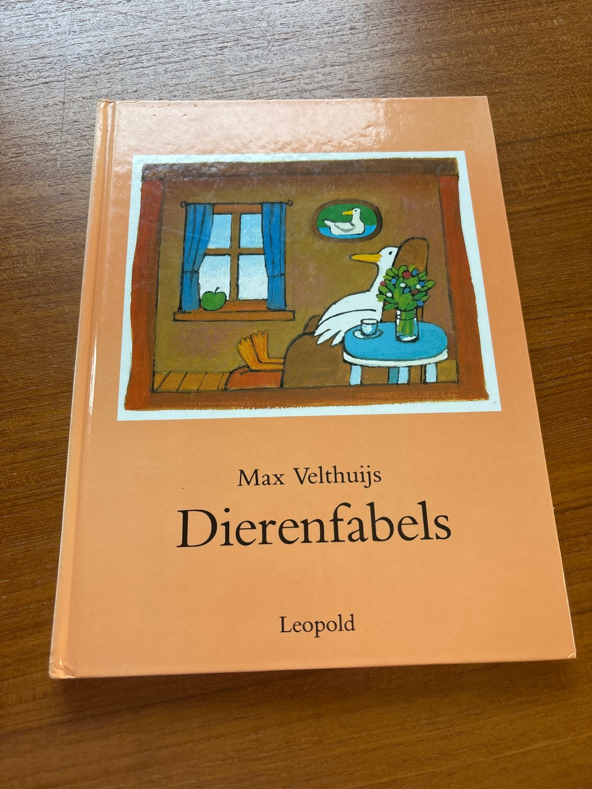 Max Velthuijs - Dierenfabels (gebonden boek), Ophalen of Verzenden, Zo goed als nieuw