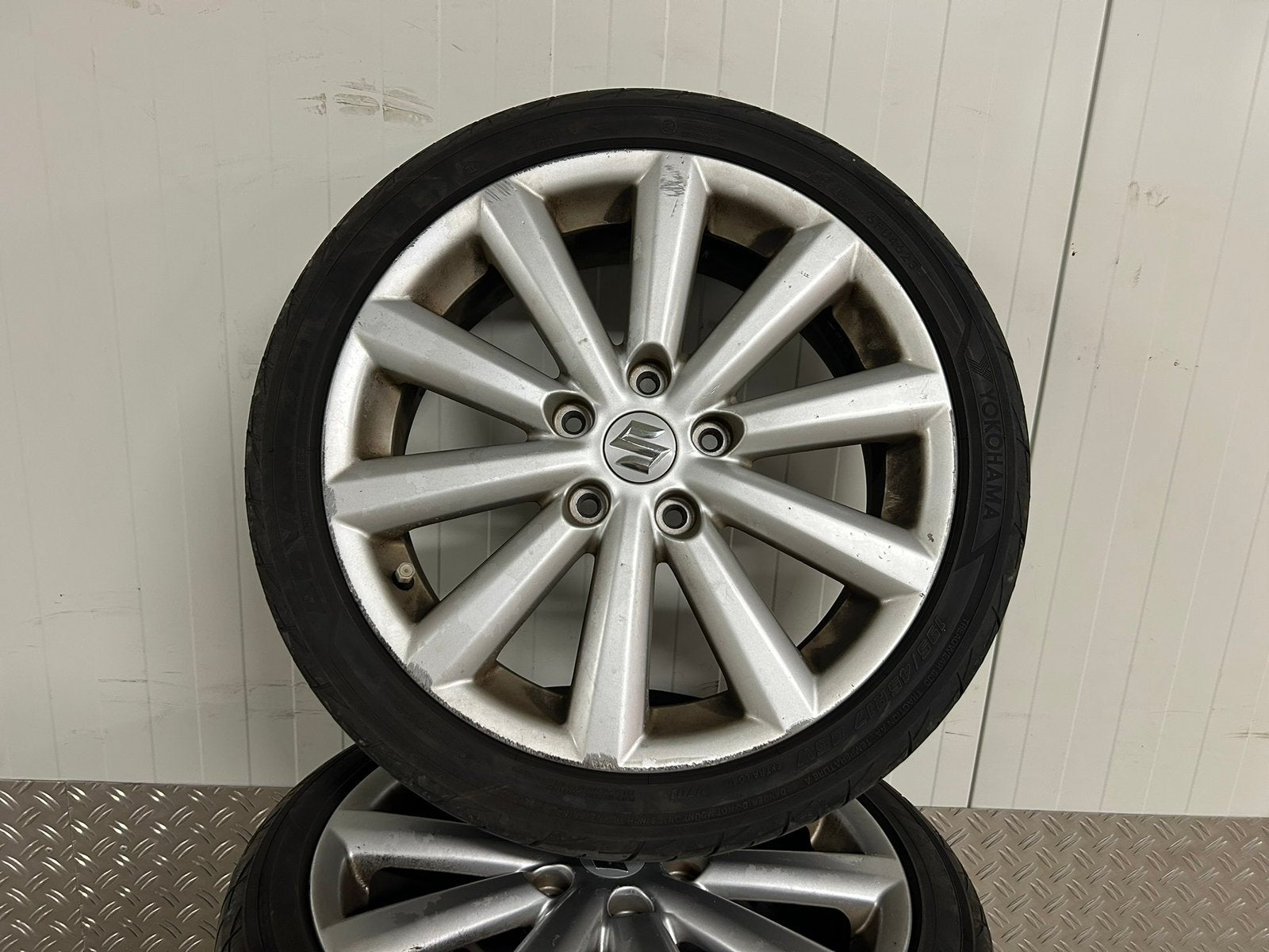 Originele Suzuki Swift sport 17 inch 5x114,3 zomer, Ophalen, Banden en Velgen, 17 inch, Personenwagen