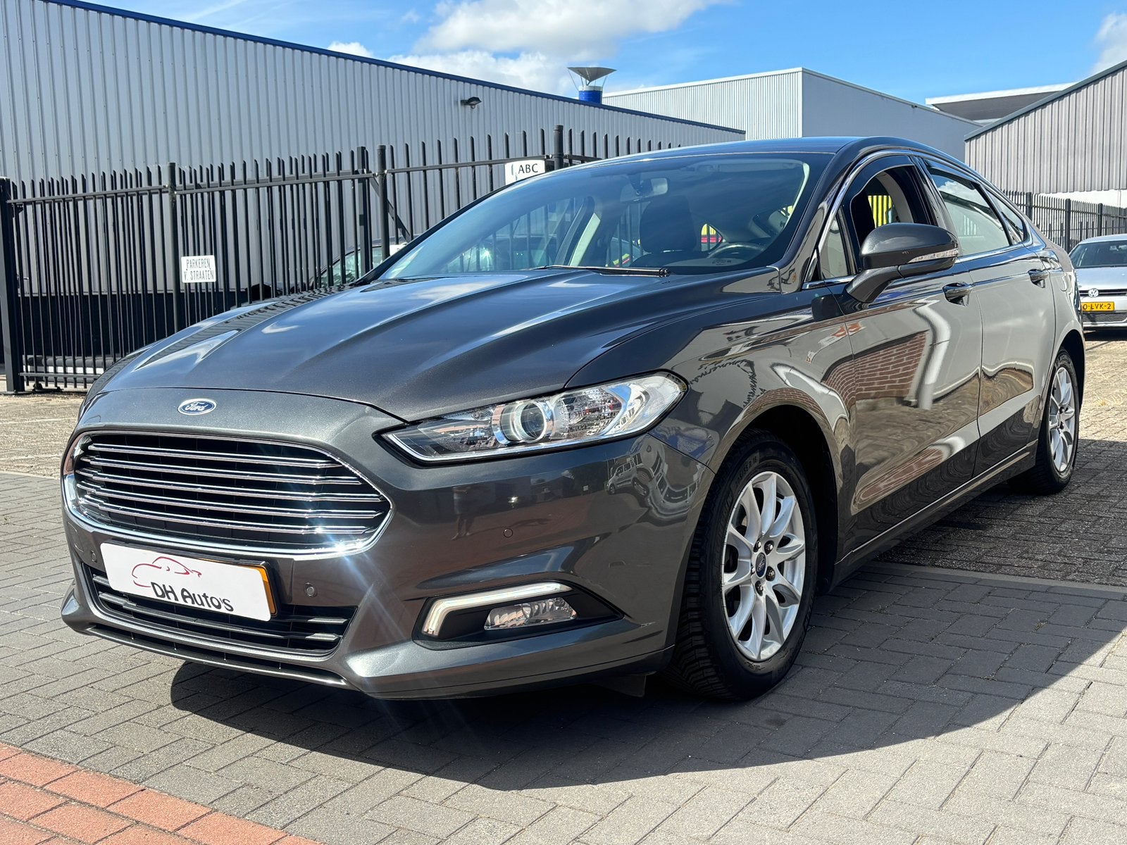 Foto 11 van Ford Mondeo 1.5 | Elek. Trekhaak | Sync | Navi | Camera!
