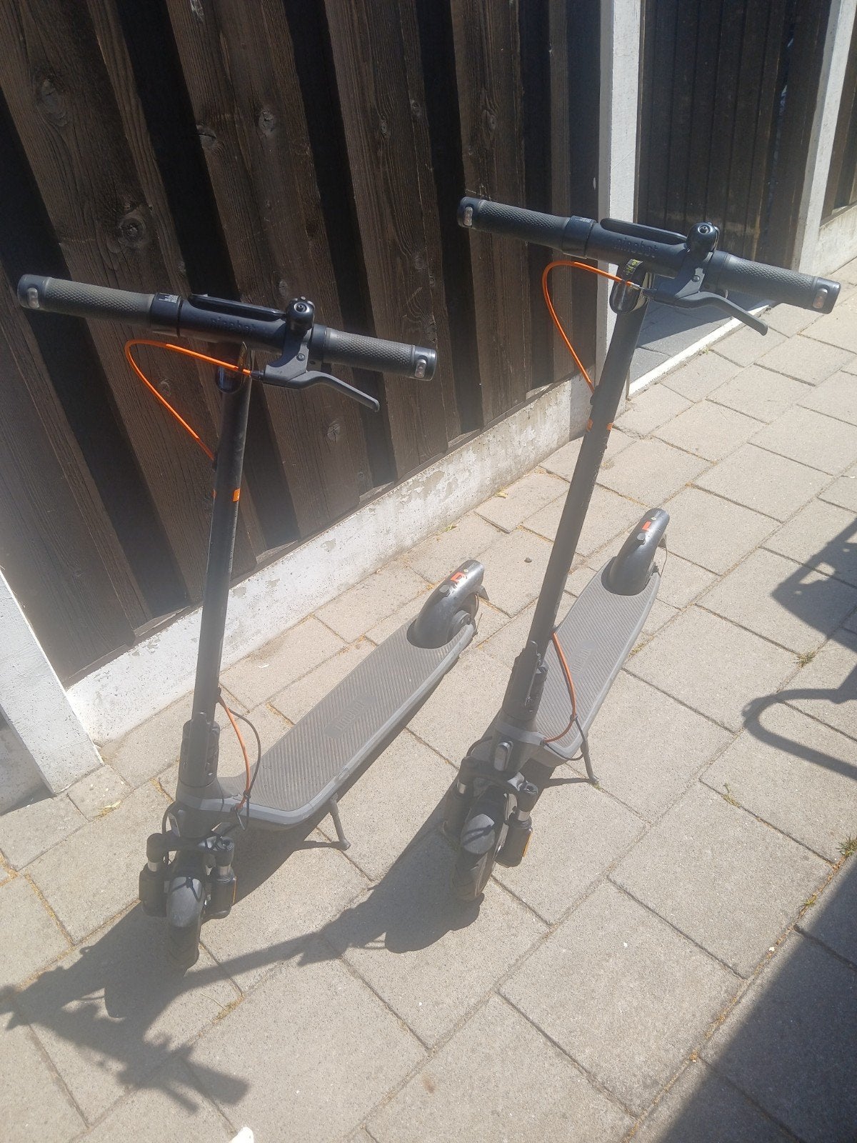 2 gebruikte segway ninebot e2 plus model elektrische steps, Fietsen en Brommers, Steps, Ophalen, Elektrische step (E-scooter)