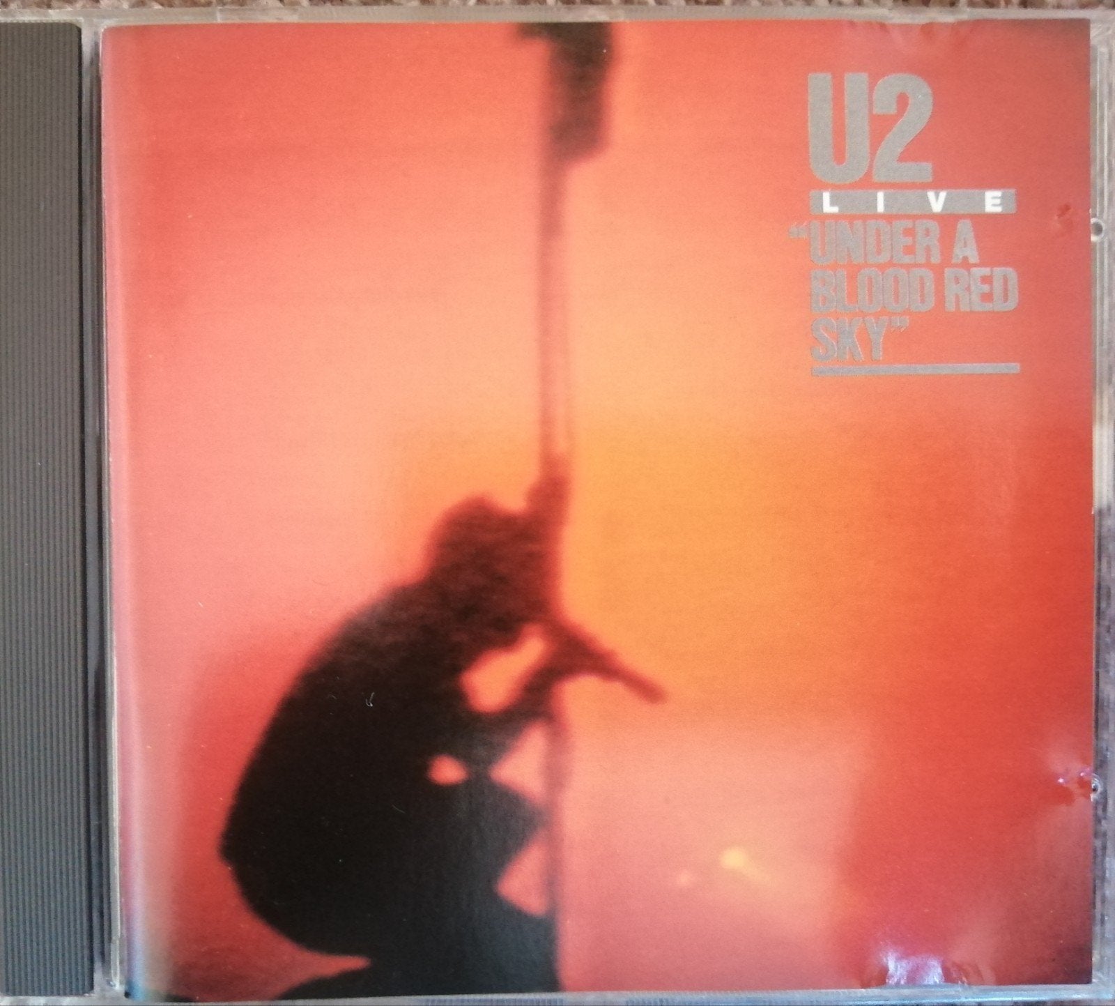 U2  - Under a blood red sky - live, Ophalen of Verzenden, Zo goed als nieuw, Poprock
