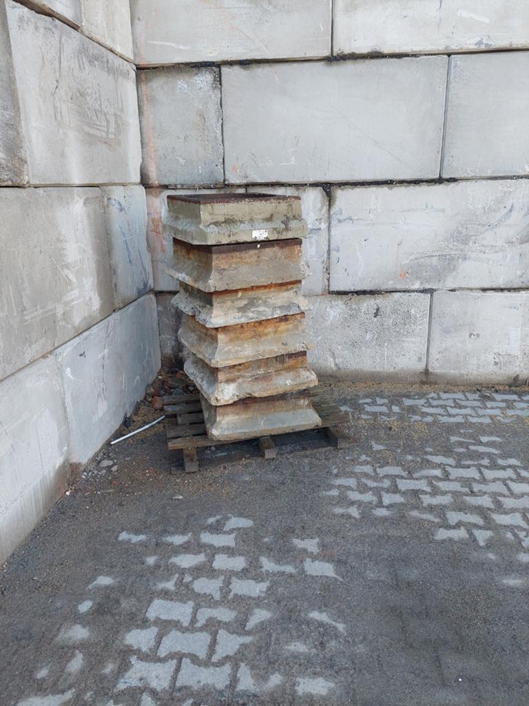 Putkoppen met deksels, Tuin en Terras, Tegels en Klinkers, Ophalen, Gebruikt, Beton