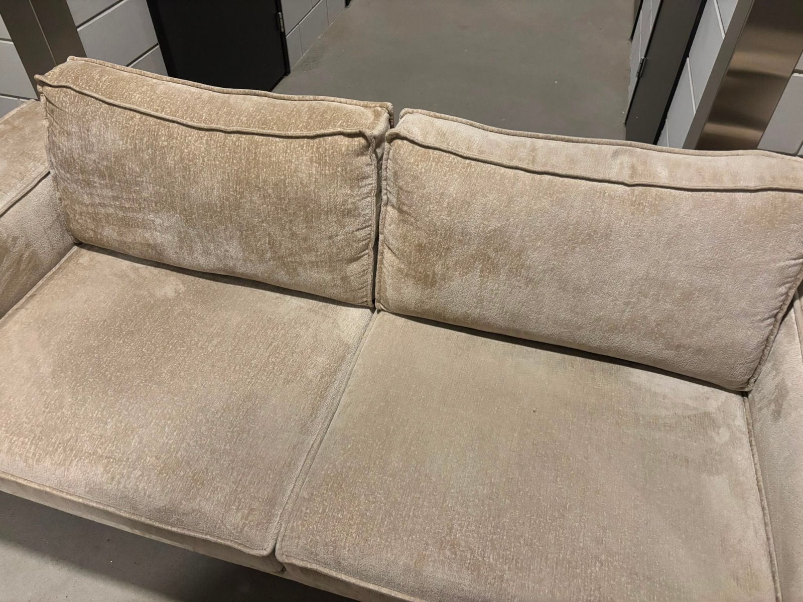 Comfortabele bank, zo goed als nieuw, Huis en Inrichting, Banken | Bankstellen, Ophalen, Tweepersoons, 75 tot 100 cm, Zo goed als nieuw