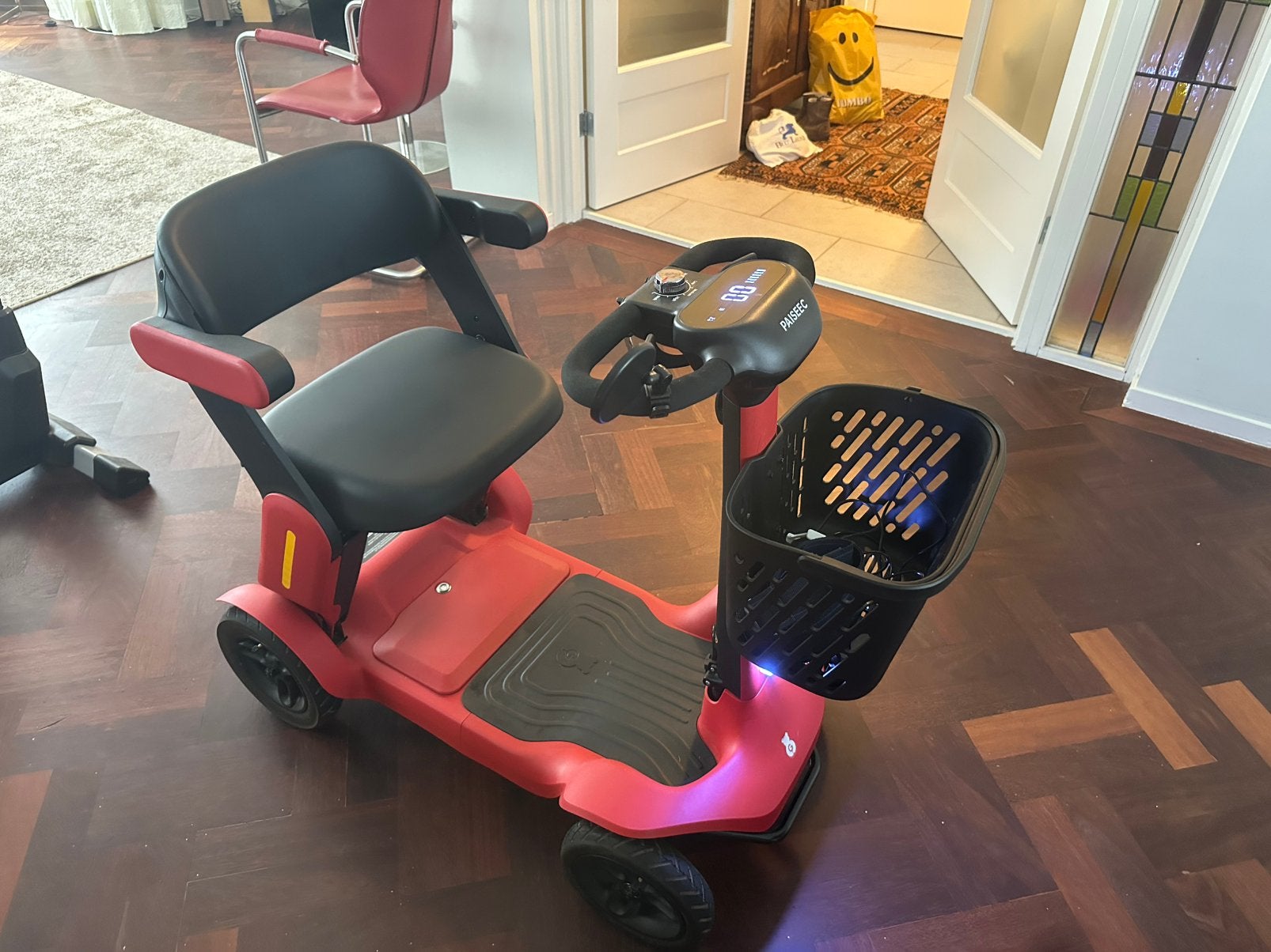 Paiseec scootmobiel (rood), Ophalen, Zo goed als nieuw, Elektrische rolstoel
