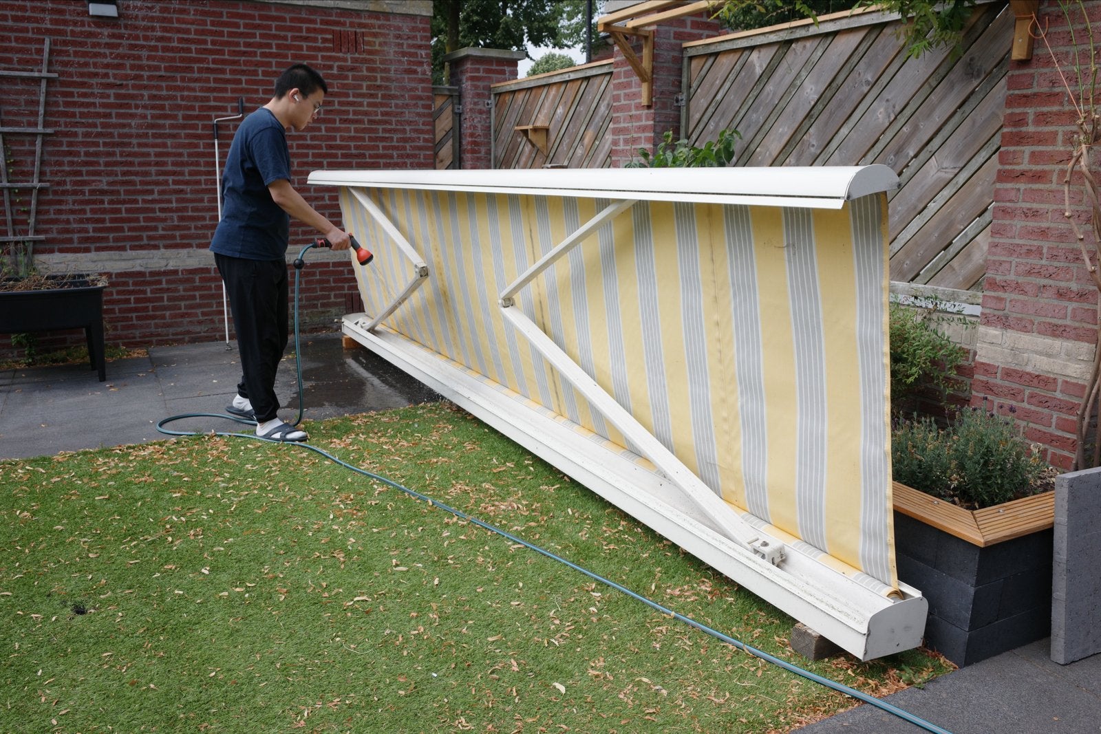 Heavy duty manual extendable awning/knikarscherm/zonnescherm, Ophalen, Gebruikt, 250 cm tot 450 cm, Knikarmscherm