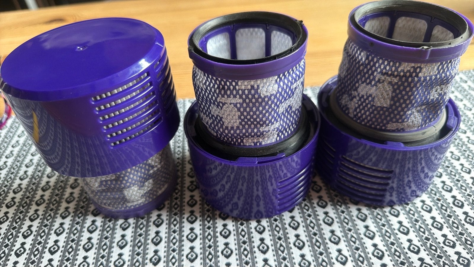 Dyson  stof filters SV12 en V10, Ophalen of Verzenden, Gebruikt