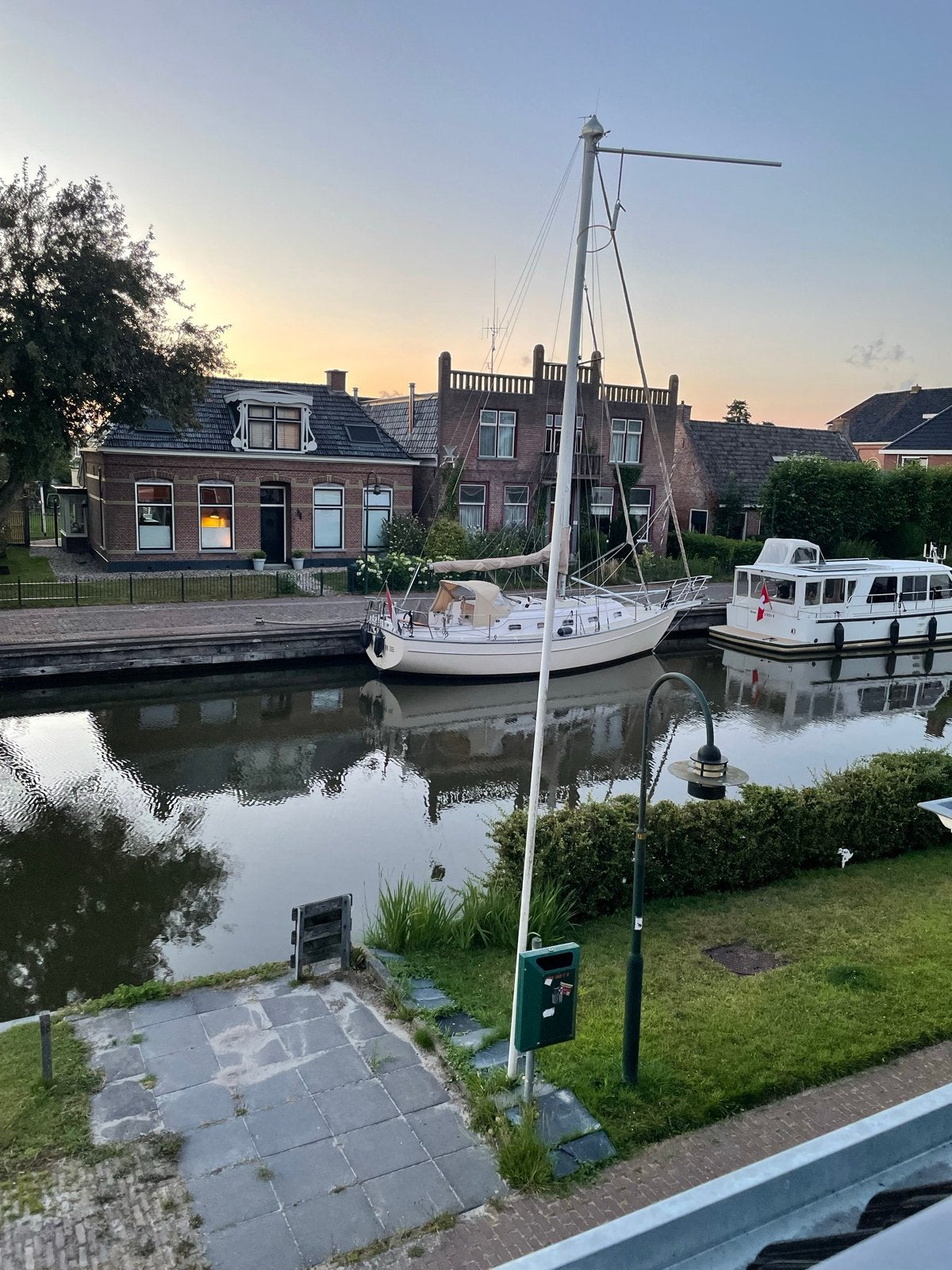 Vlaggenmast ong. 6 meter hoog, gratis, Ophalen, Gebruikt