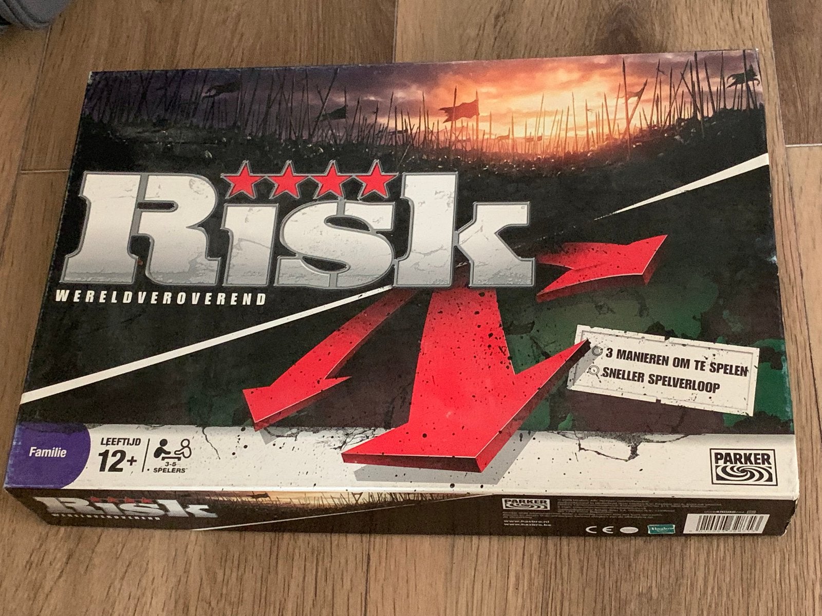 Risk, Hobby en Vrije tijd, Gezelschapsspellen | Bordspellen, Ophalen of Verzenden, Zo goed als nieuw