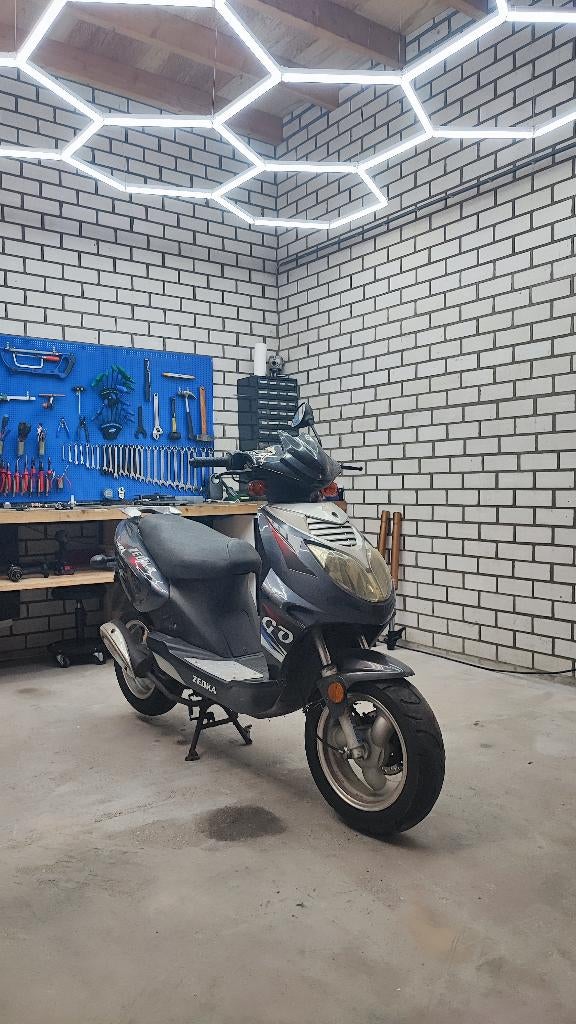 Zedka snorfiets / scooter MOET WEG, Ophalen, Gebruikt, 49 cc, Zedka