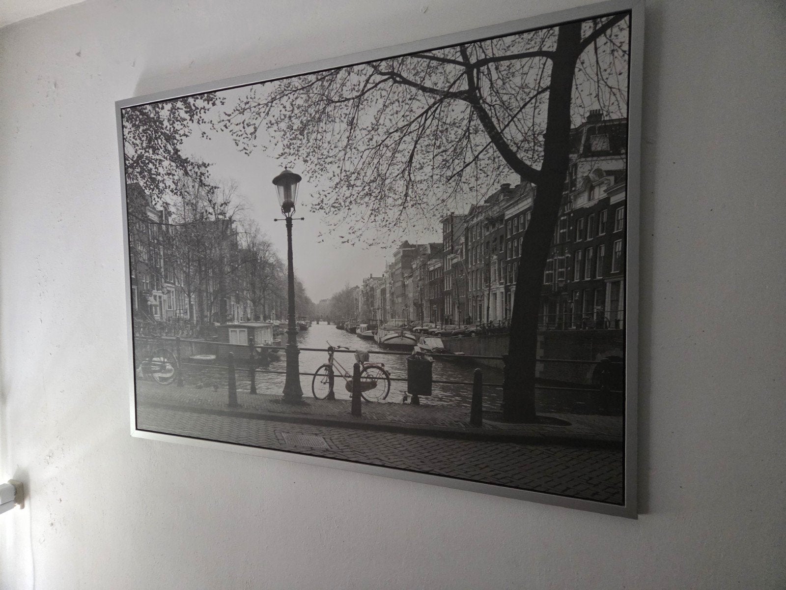 Amsterdam gracht zwart-wit canvas schilderij, Ophalen, 50 – 75, Zo goed als nieuw, Schilderij