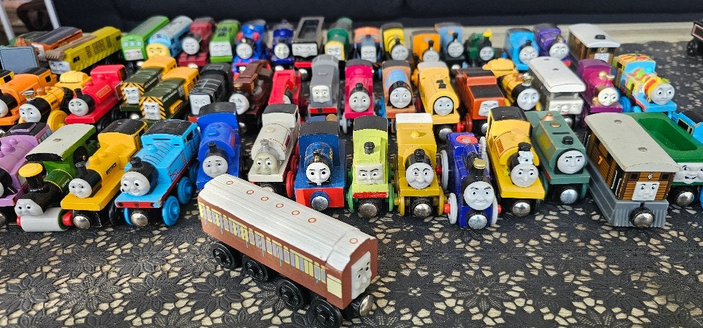 Thomas de trein Hout Old Slow, Ophalen of Verzenden, Zo goed als nieuw