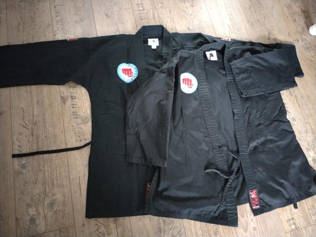 Hapkido pakken maat 160 en 170, Ophalen of Verzenden, Gebruikt, Hapkido, Vechtsportkleding