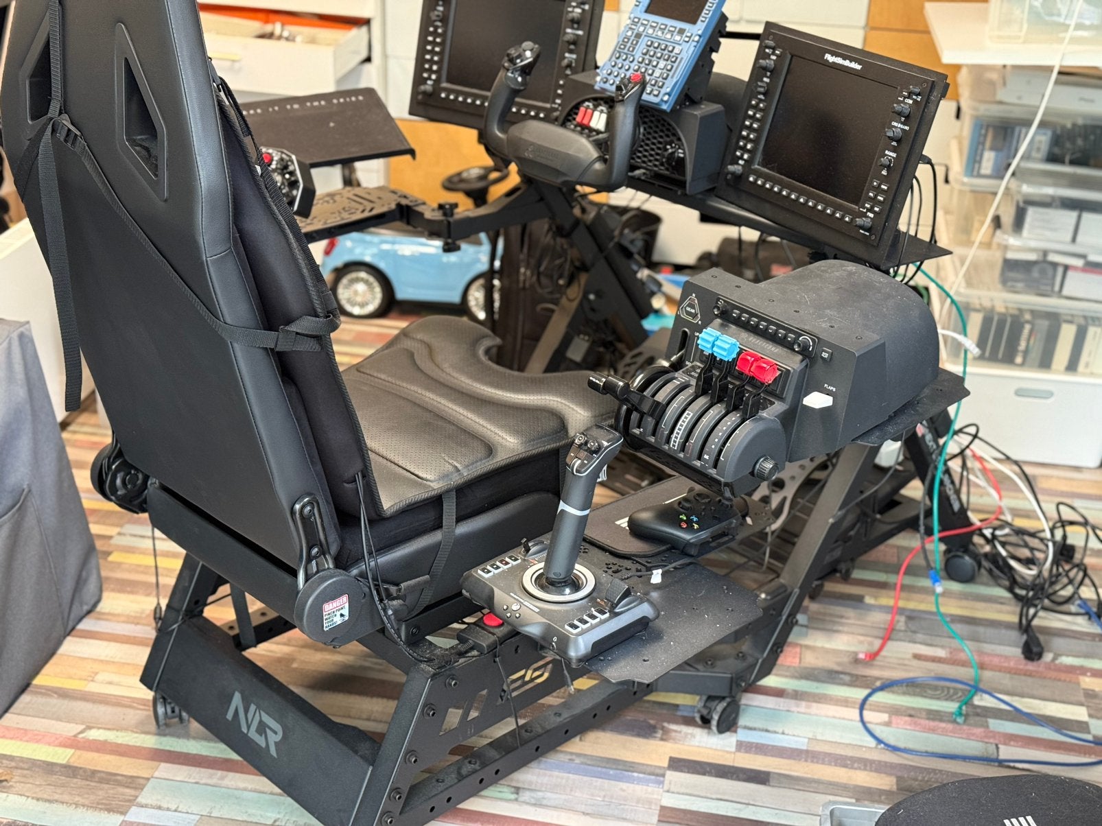 Flight simulator Pro van Next Level Racing, cockpit, Ophalen, 1 speler, Zo goed als nieuw, Vanaf 3 jaar