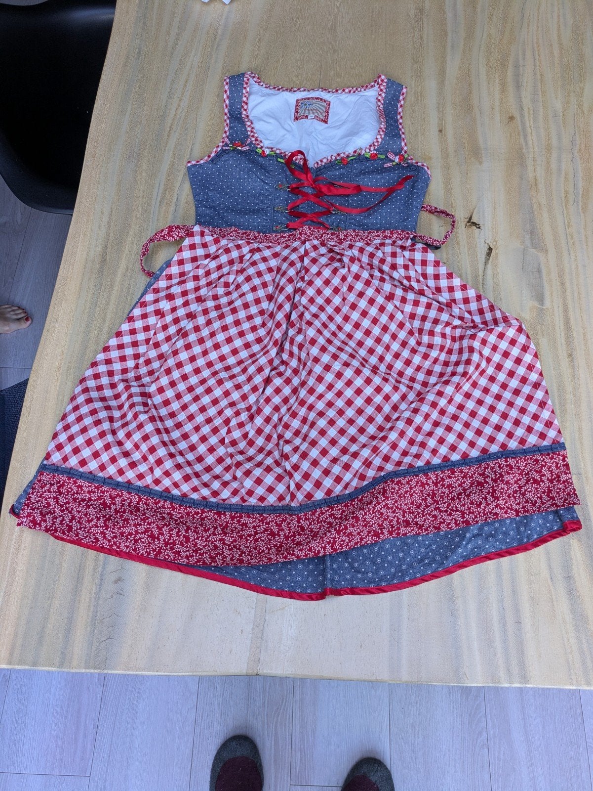 Traditionele Dirndl Jurk met Blouse - Maat 38 stockerpoint, Maat 38/40 (M), Ophalen of Verzenden, Zo goed als nieuw, Knielengte