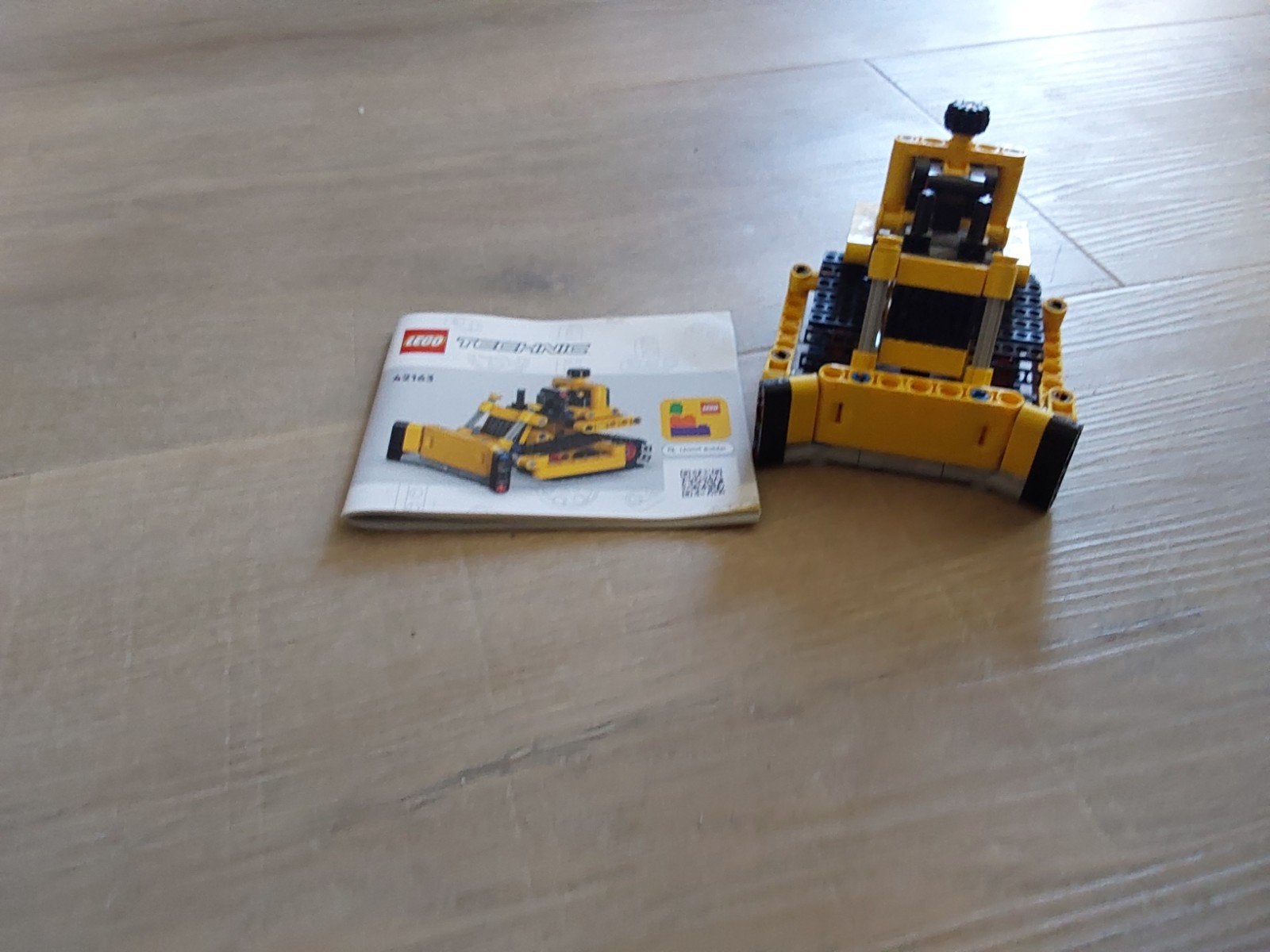 Lego Technic Bulldozer 42163 met instructieboekje, Lego, Compleet, Ophalen of Verzenden, Zo goed als nieuw