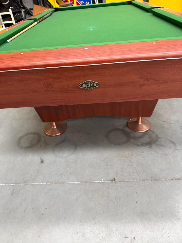 Zgan Buffalo biljarttafel met diverse keuen, Sport en Fitness, Biljarten en Poolen, Ophalen, Zo goed als nieuw, Biljarttafel