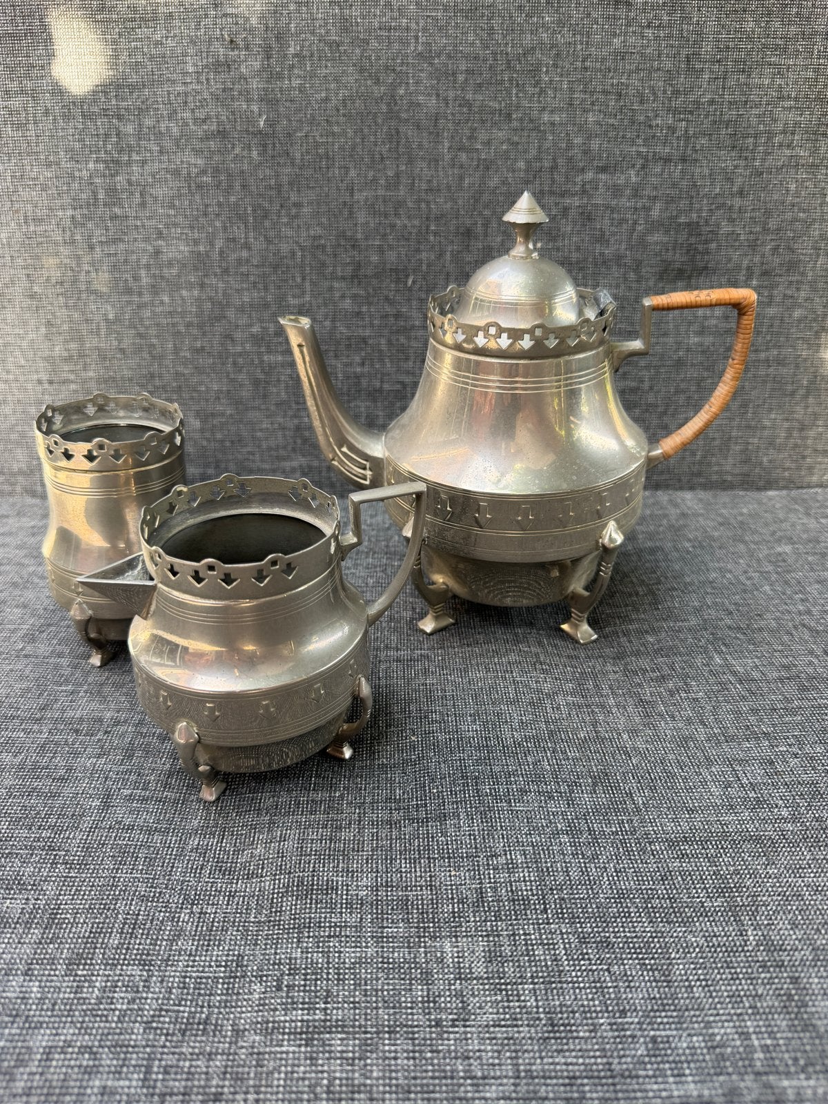 Antieke verzilverde theepot en melkkan, Made in Holland, Ophalen of Verzenden