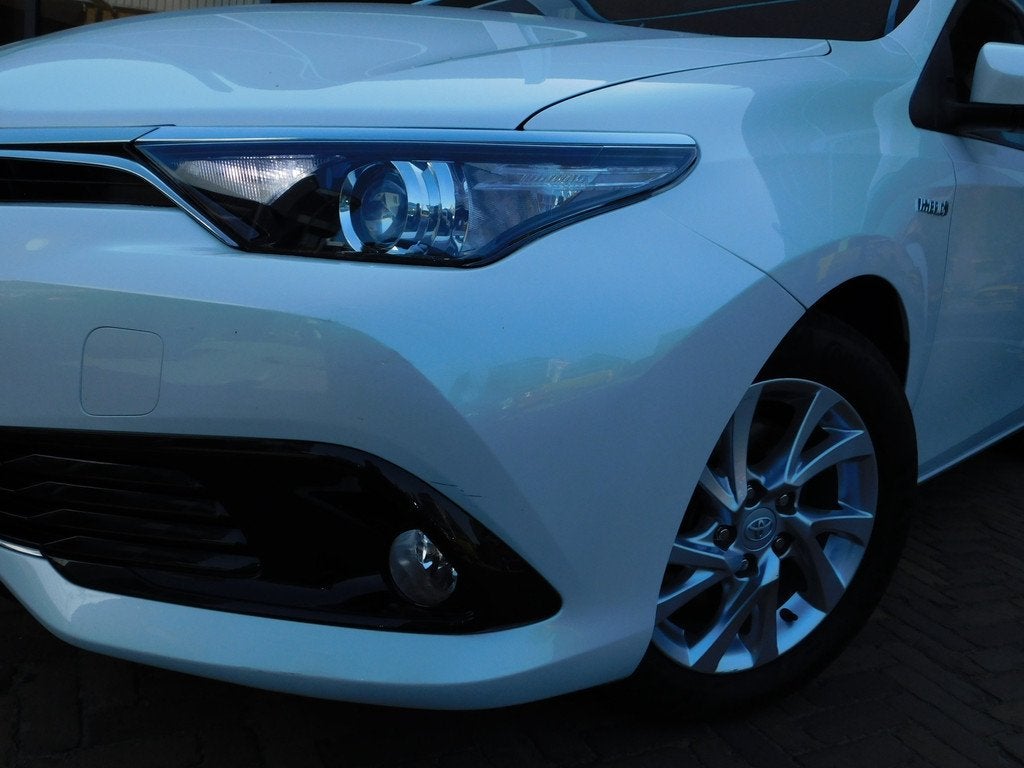 Toyota Auris Touring Sports | Trekhaak 1.8 Hybrid Trend, Auto's, 12 maanden, Stof, Euro 6, Wit