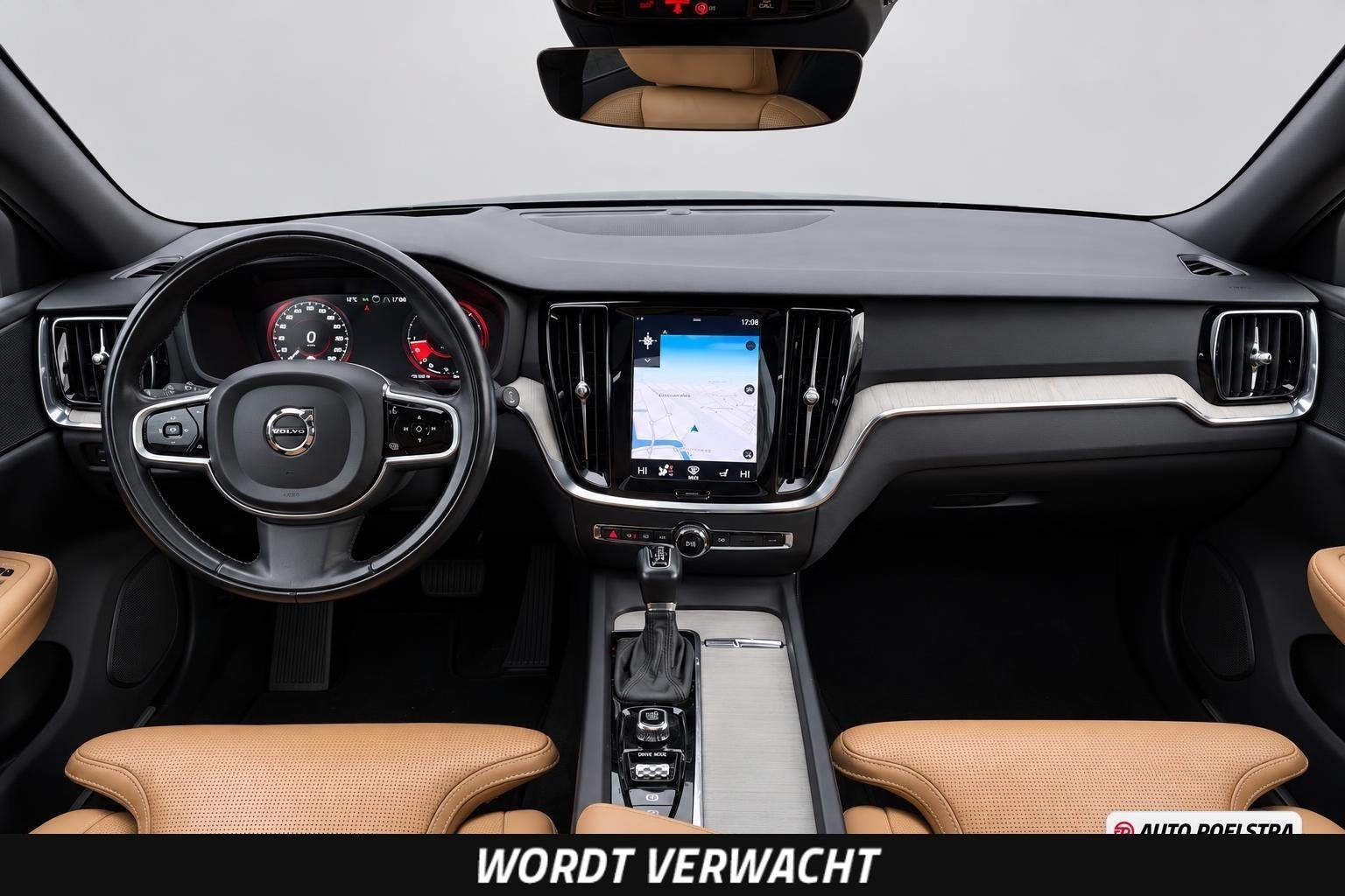 Volvo V60 2.0 D4 Inscription | Panoramadak | Intellisafe Pro, Gebruikt, Euro 6, Verwarmde buitenspiegels, Diesel