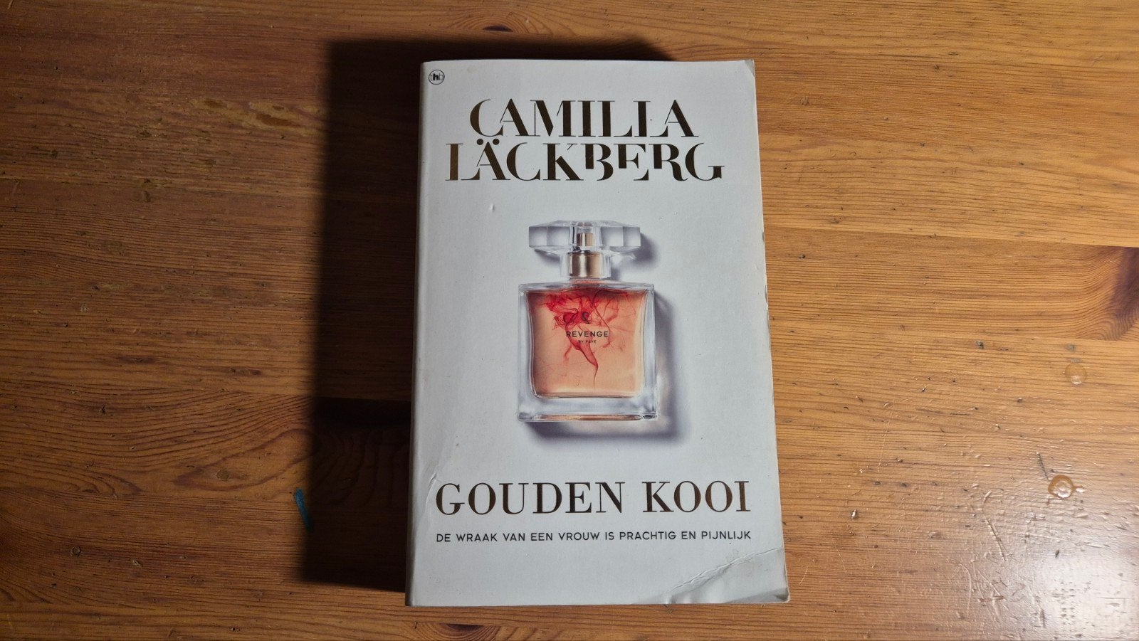Camilla Läckberg - Gouden kooi, Ophalen of Verzenden, Gelezen, Camilla Läckberg