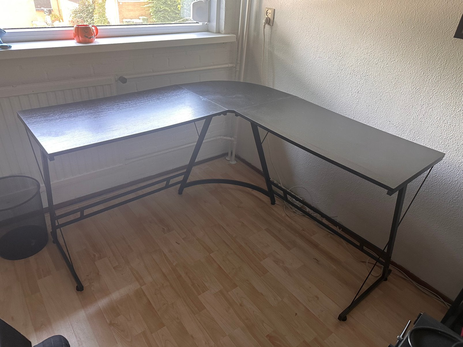 Game bureau, Huis en Inrichting, Bureaus, Ophalen, Zo goed als nieuw