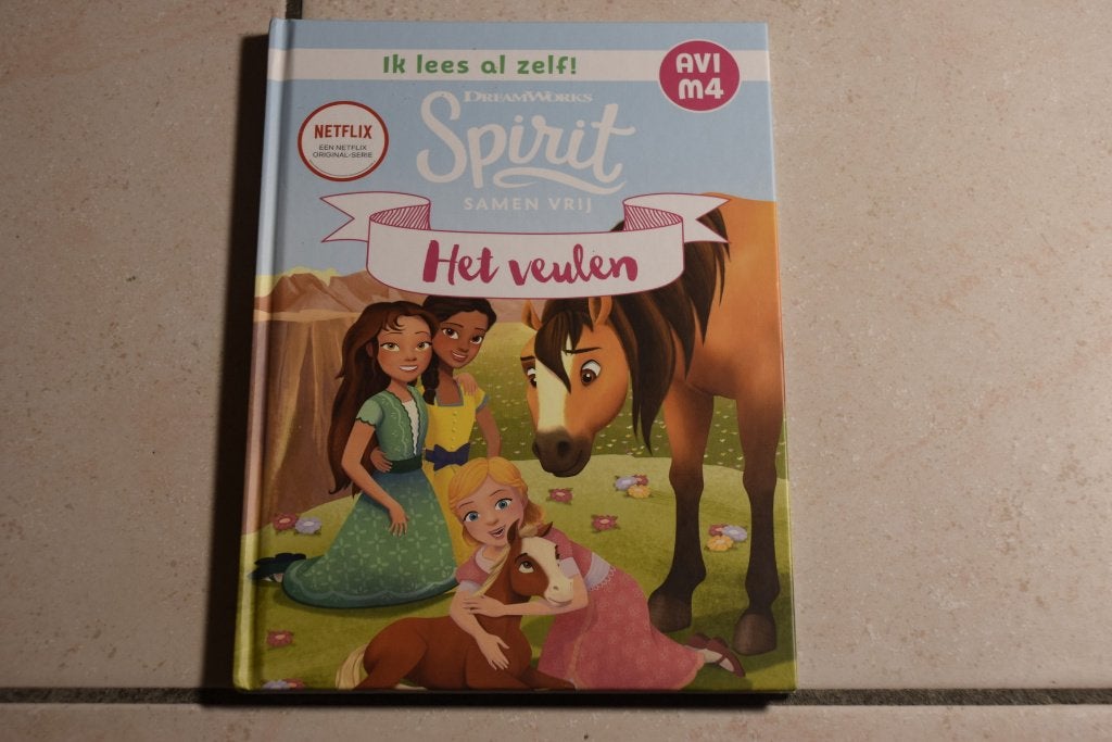 Spirit samen vrij Het Veulen / R.J. Cregg AVI M4, Boeken, Ophalen of Verzenden, Zo goed als nieuw, Fictie algemeen