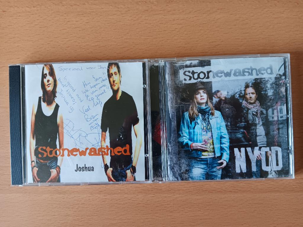 2 zeer mooie originele cd's van Stonewashed met handtekening, Ophalen, Gebruikt