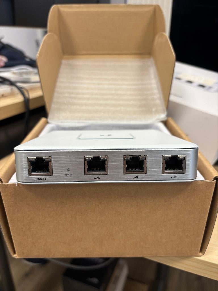Unifi Security Gateway USG, Ophalen of Verzenden, Nieuw, Router, Unifi