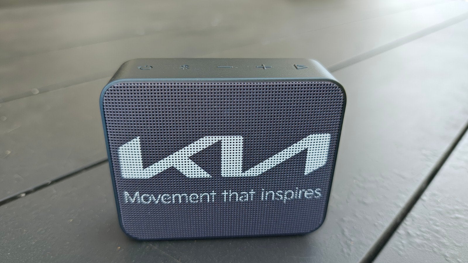 JBL Go Essential 2 - Bluetooth speaker met KIA logo, JBL, Nieuw, Ophalen of Verzenden, Draagbare speaker
