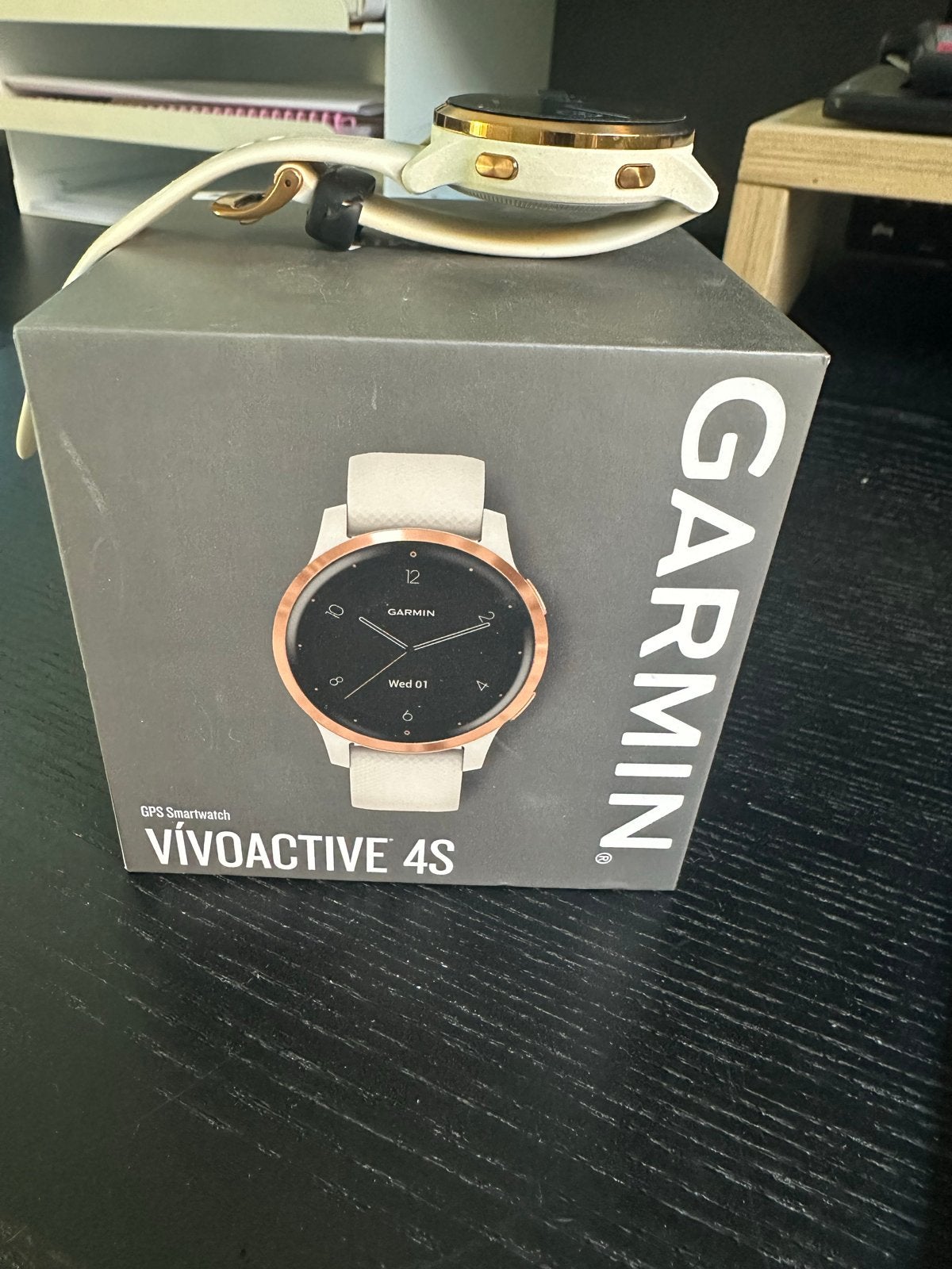 Garmin Vivoactive 4S, Sieraden, Tassen en Uiterlijk, Smartwatches, Wit, Ophalen of Verzenden, Waterdicht, Android