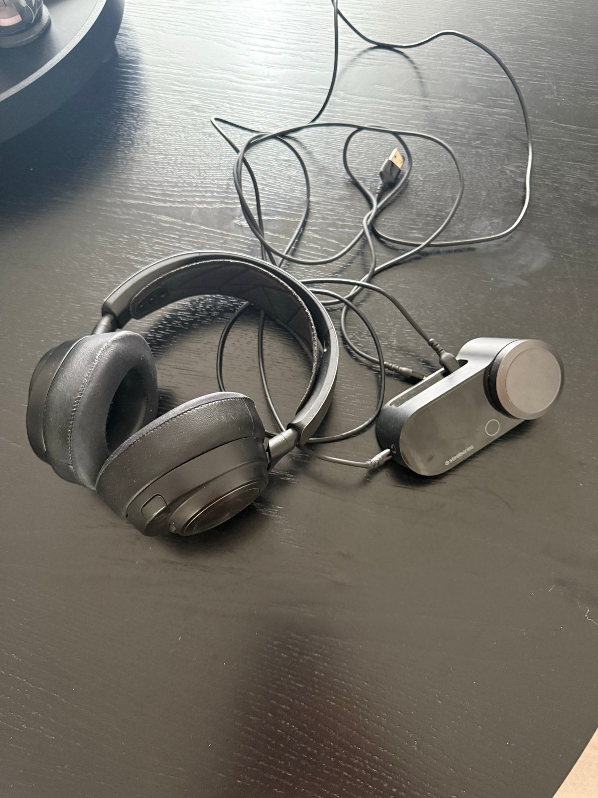 SteelSeries Arctis Nova Pro (bedraad) - Goede conditie, Gebruikt, Ophalen of Verzenden, Microfoon, Zwart