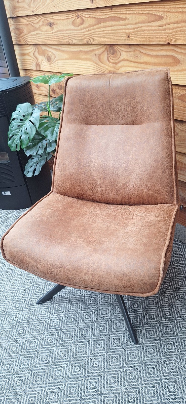 NU OPHALEN VOOR €100!! Woood Skyler Draaifauteuil Cognac, Ophalen, Modern, Industrieel, 75 tot 100 cm, Zo goed als nieuw