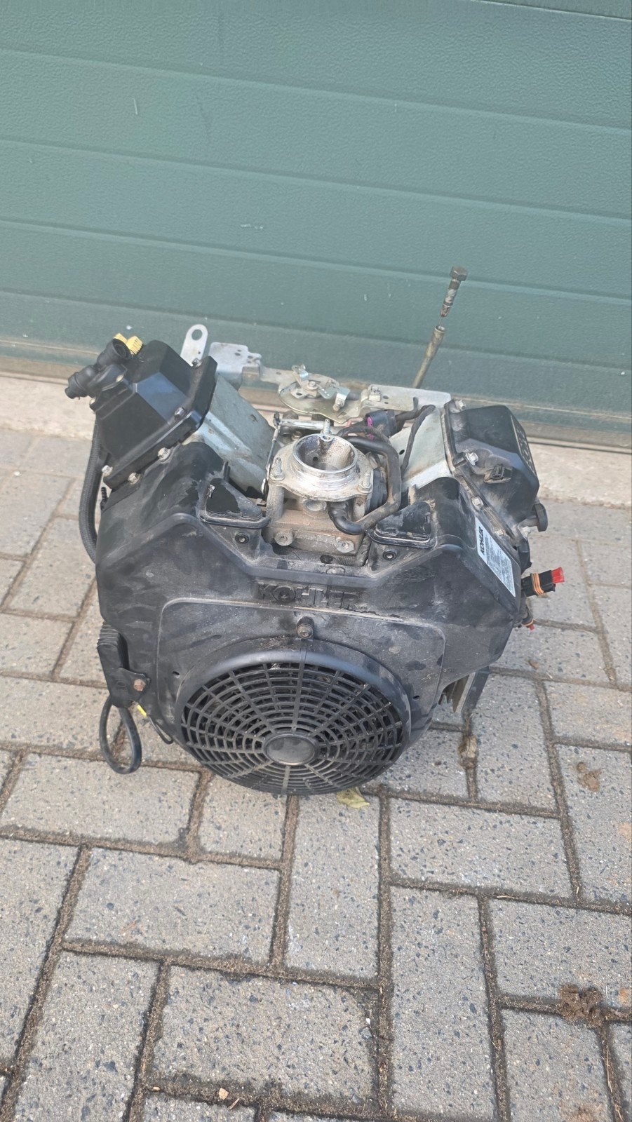 Kohler ECH740 Benzine V-twin motor 25 pk EFI, Doe-het-zelf en Verbouw, Motoren, Ophalen, Benzinemotor, 1800 rpm of meer