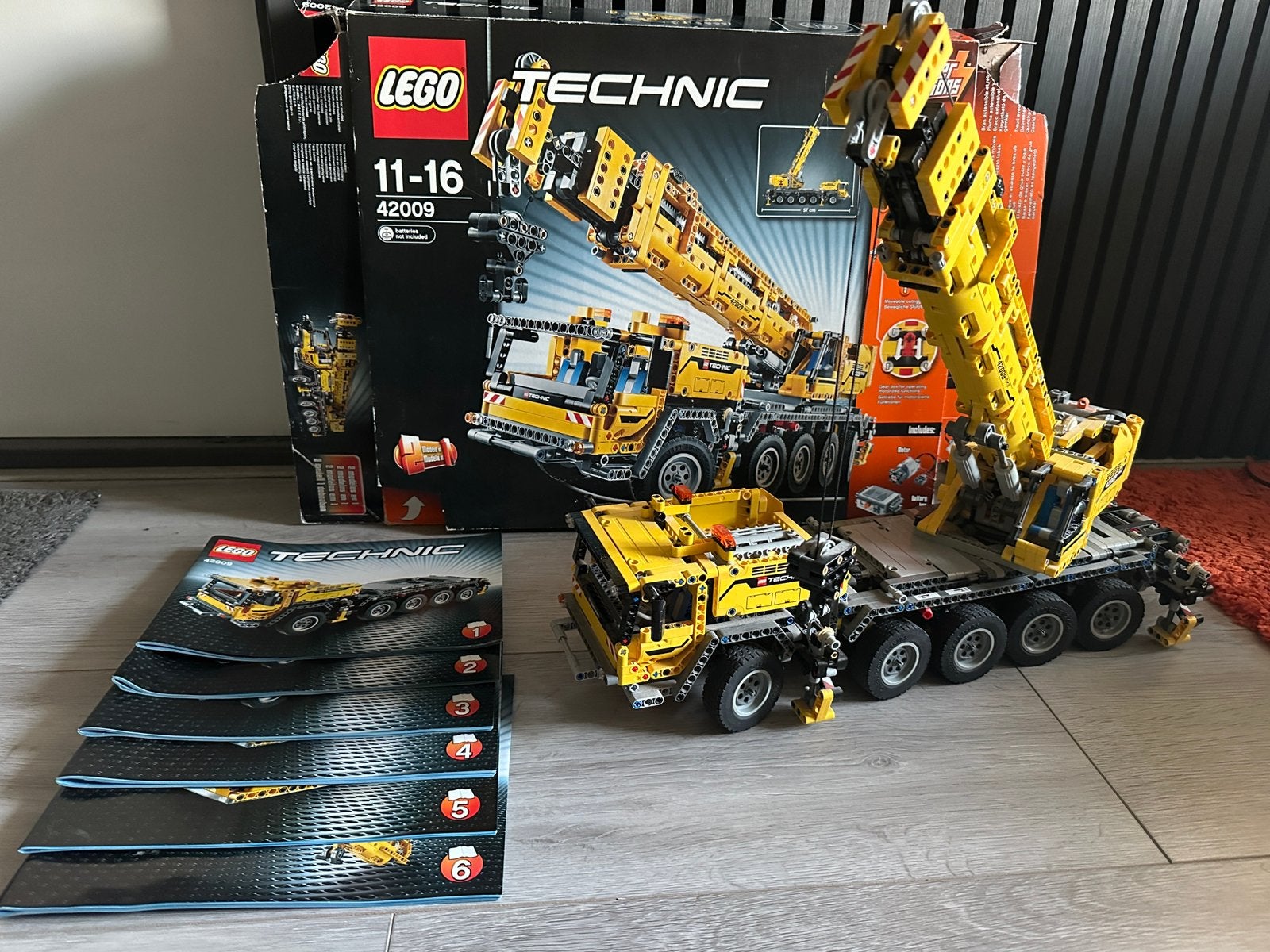 LEGO Technic Mobile Crane MK II 42009, Inclusief instructies, Lego, Ophalen of Verzenden, Zo goed als nieuw