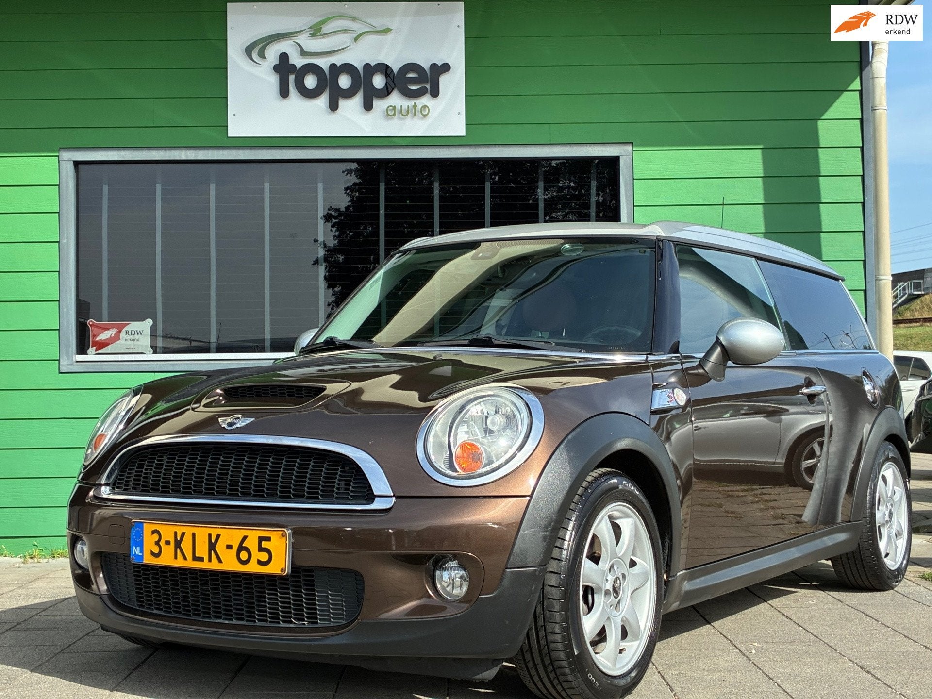 Mini Clubman 1.6 Cooper|Panoramadak|Navigatie|CruiseControl|, Auto's, Voorwielaandrijving, Gebruikt, 4 cilinders, Bruin