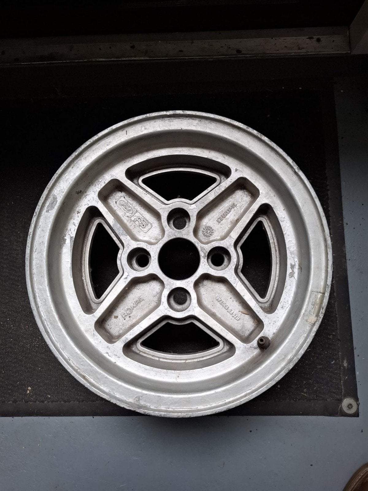 Ford 7 j rs velg, Ophalen of Verzenden