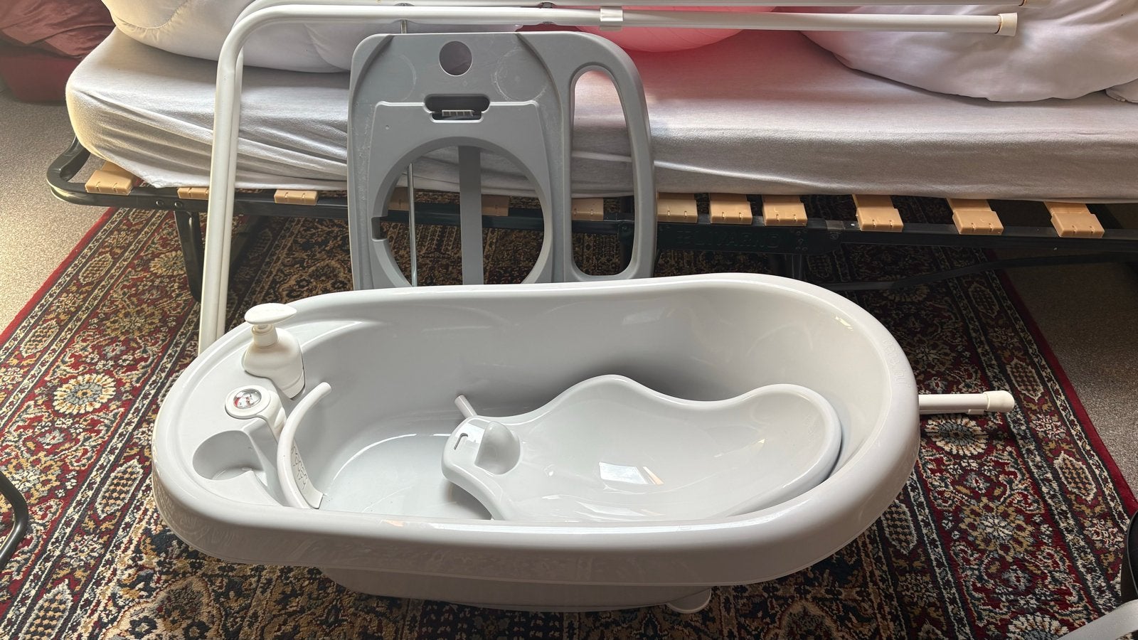 Bébé-jou babybadje met standaard en Tummy Tub, Kinderen en Baby's, Badjes en Verzorging, Ophalen, Zo goed als nieuw, Badje, Bébé-jou