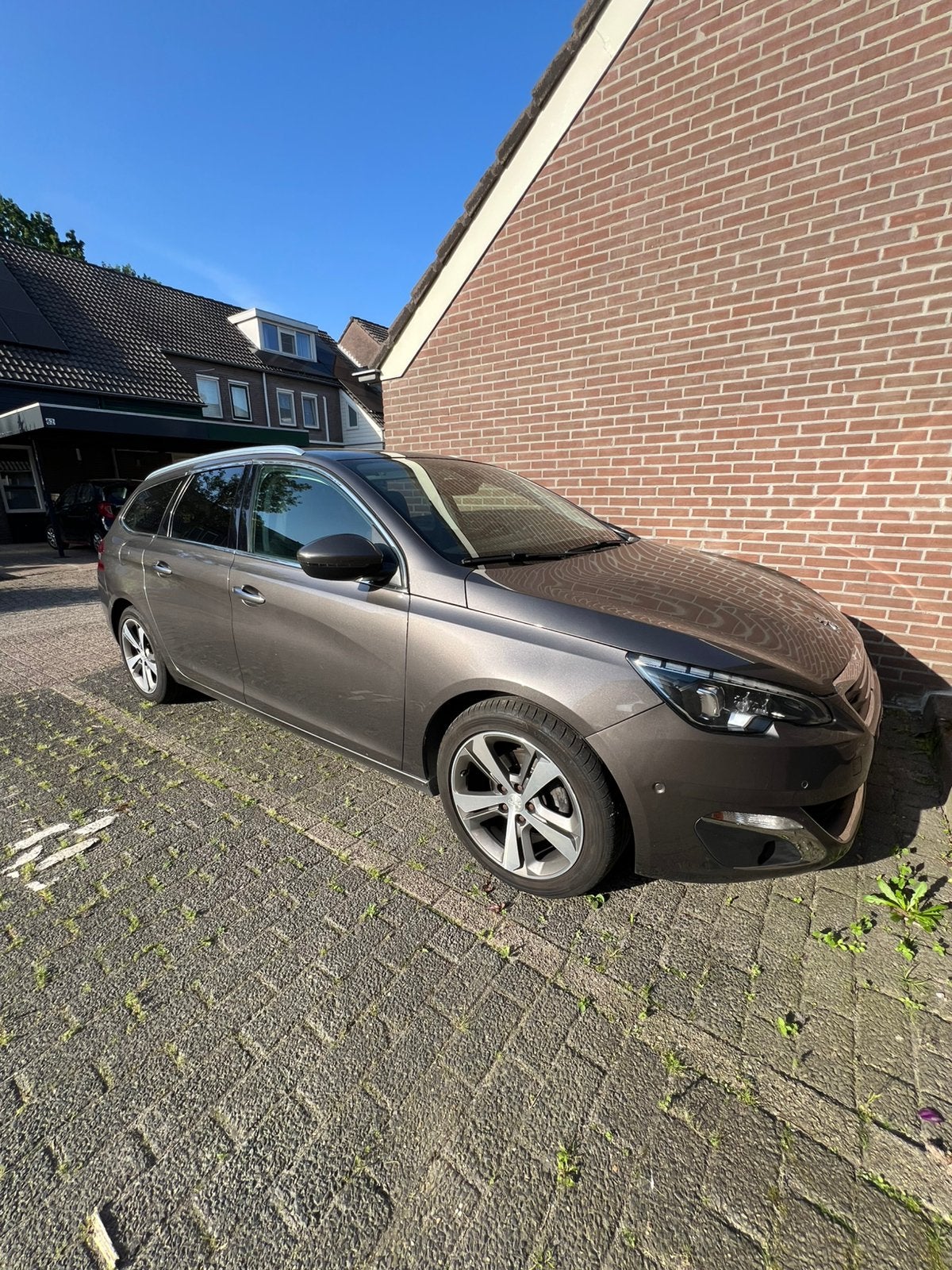 Peugeot 308 1.2 Puretech 130pk S&S 2014 Grijs, Auto's, Voorwielaandrijving, Zwart, 1199 cc, 1165 kg