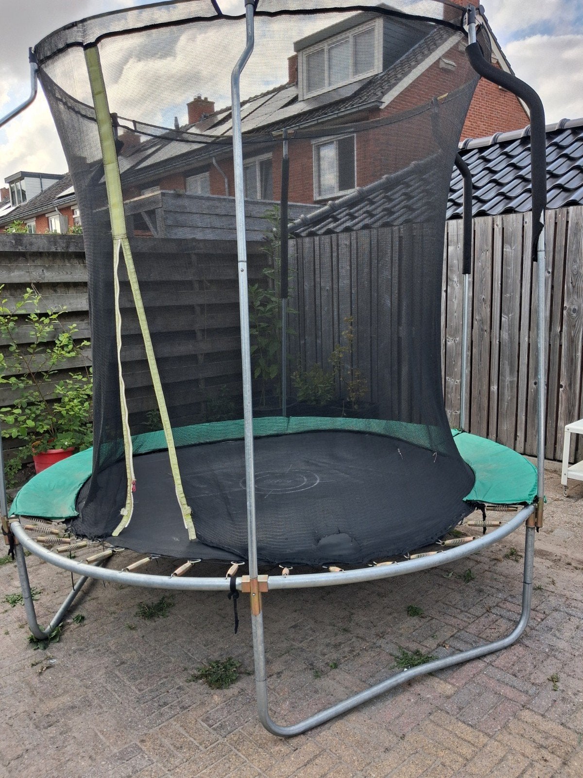 Trampoline, Ophalen
