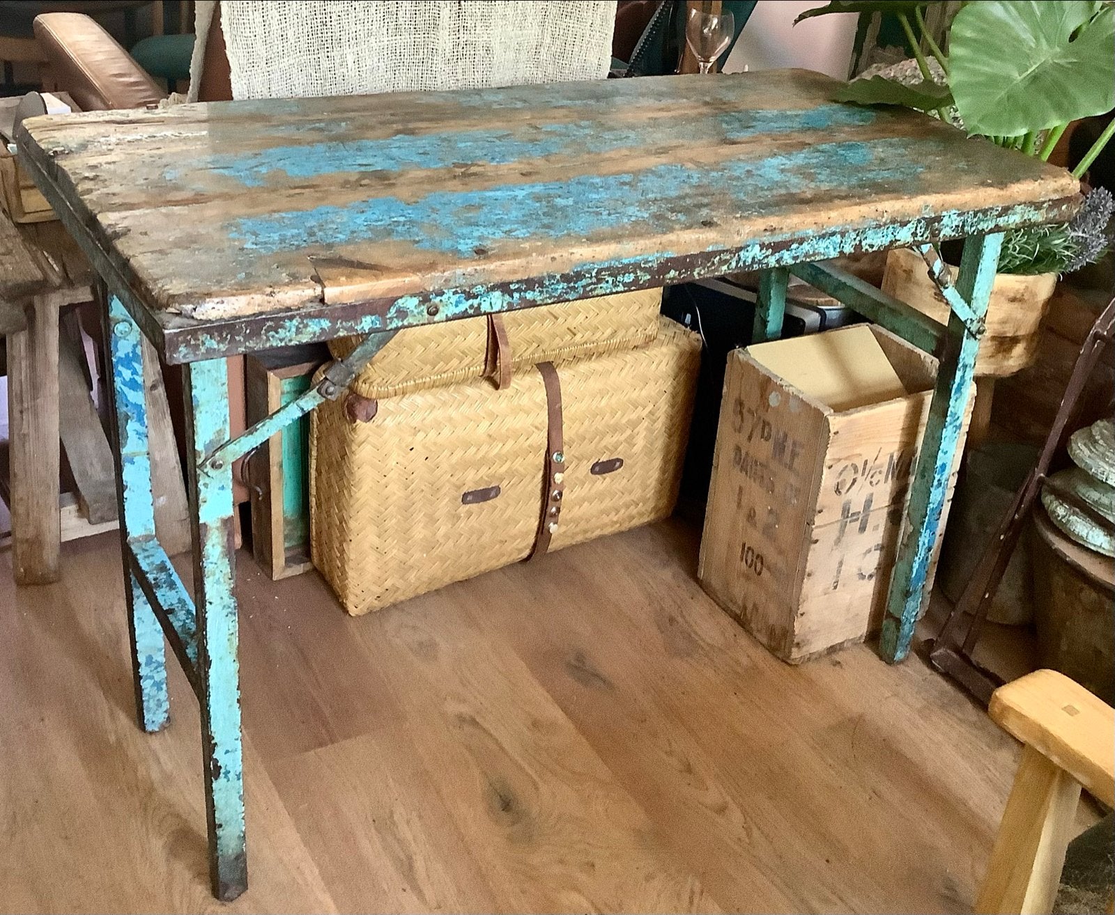 Prachtige Nepalese Markttafel, Botenhout, Inklapbaar, Ophalen, Gebruikt, 100 tot 150 cm, Tot twee personen