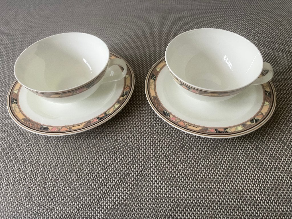 Bone China kopjes van Hutschenreuter, Ophalen of Verzenden, Zo goed als nieuw, Overige stijlen, Kop(pen) en/of Schotel(s)
