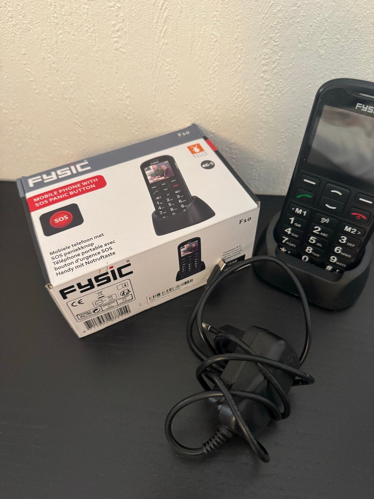 Fysic F10 Mobiele Telefoon met SOS Paniekknop, Ophalen of Verzenden, Klassiek of Candybar, Zonder simlock, Zonder abonnement
