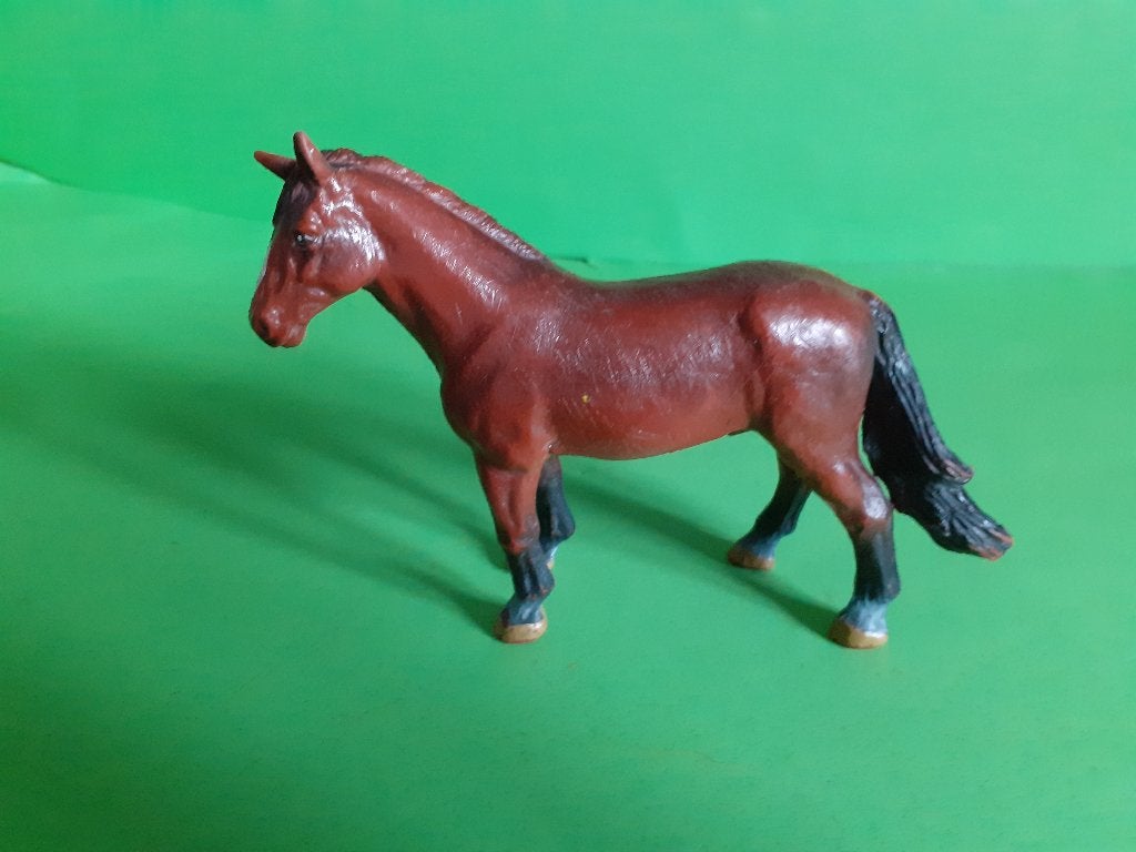 Hannoveraner paard, dierfiguur Bullyland, Verzamelen, Dierenverzamelingen, Gebruikt, Beeldje of Figuurtje, Paard, Verzenden