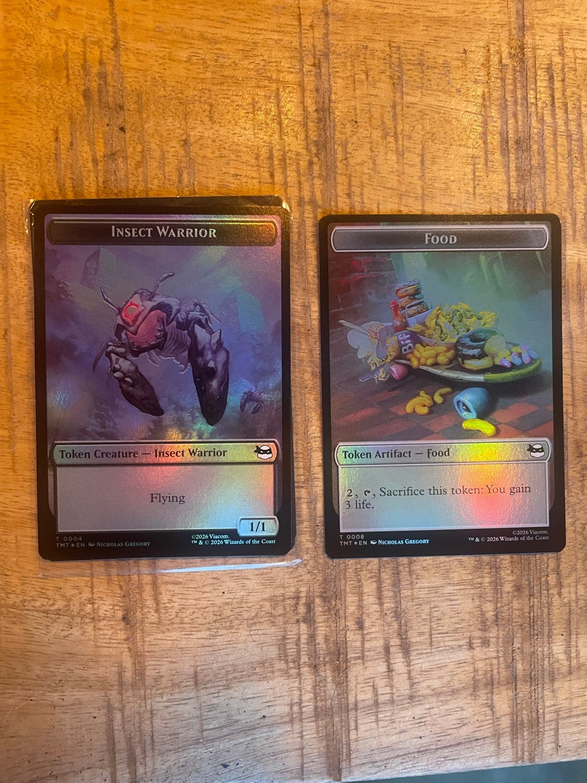 Mtg foil token Insect Warrior/Food, Ophalen of Verzenden, Zo goed als nieuw, Losse kaart, Foil