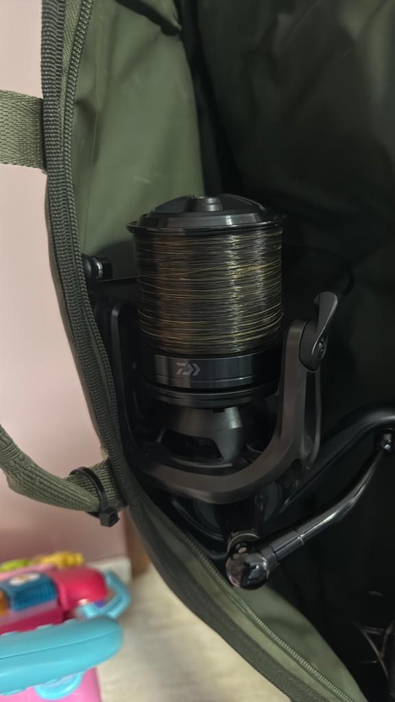 Bijna Complete Karper Set Zgan Shimano Daiwa Avid Nash Fox, Watersport en Boten, Ophalen, Zo goed als nieuw, Complete set